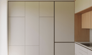 raquel moreno, arquitecta, ofrece consejos para aprovechar al máximo una cocina pequeña: instala muebles altos hasta el techo para optimizar el espacio sin dejar huecos.